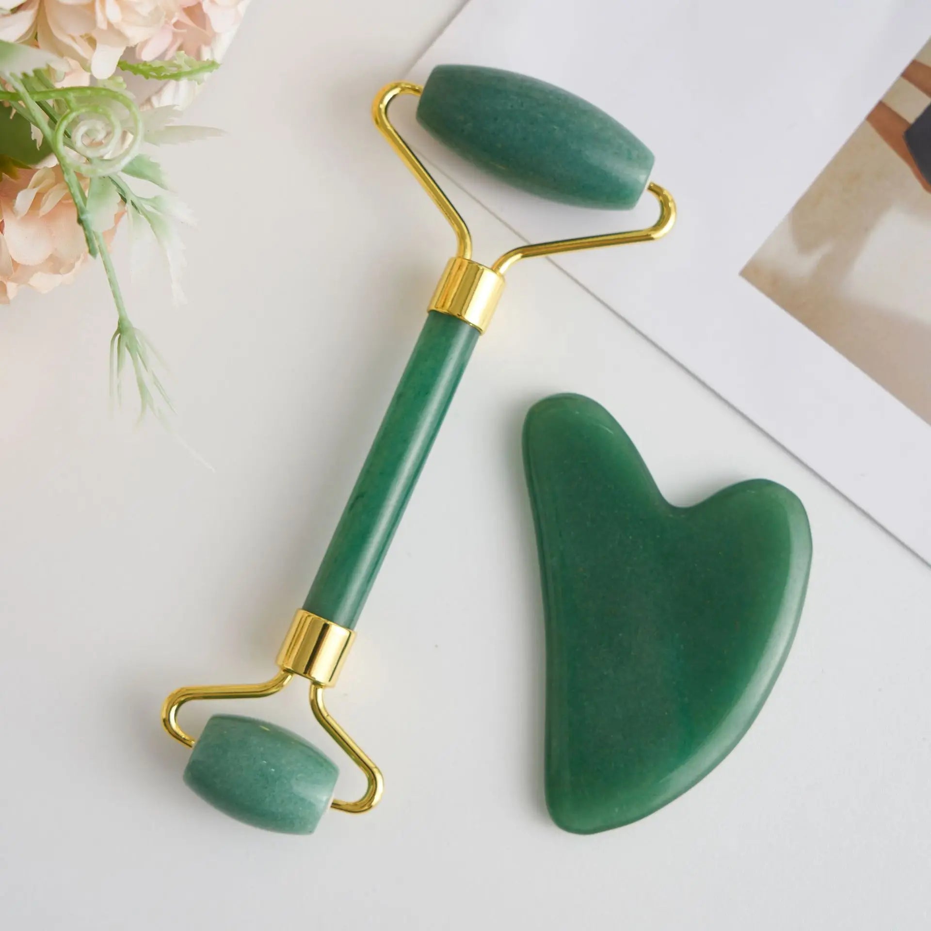 Kit Premium de Jade - Máscara Refrescante, Rolo Facial e Gua Sha